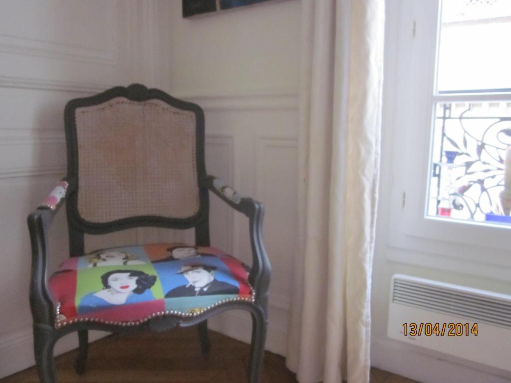 Bed And Breakfast Paris Centre Chambre photo